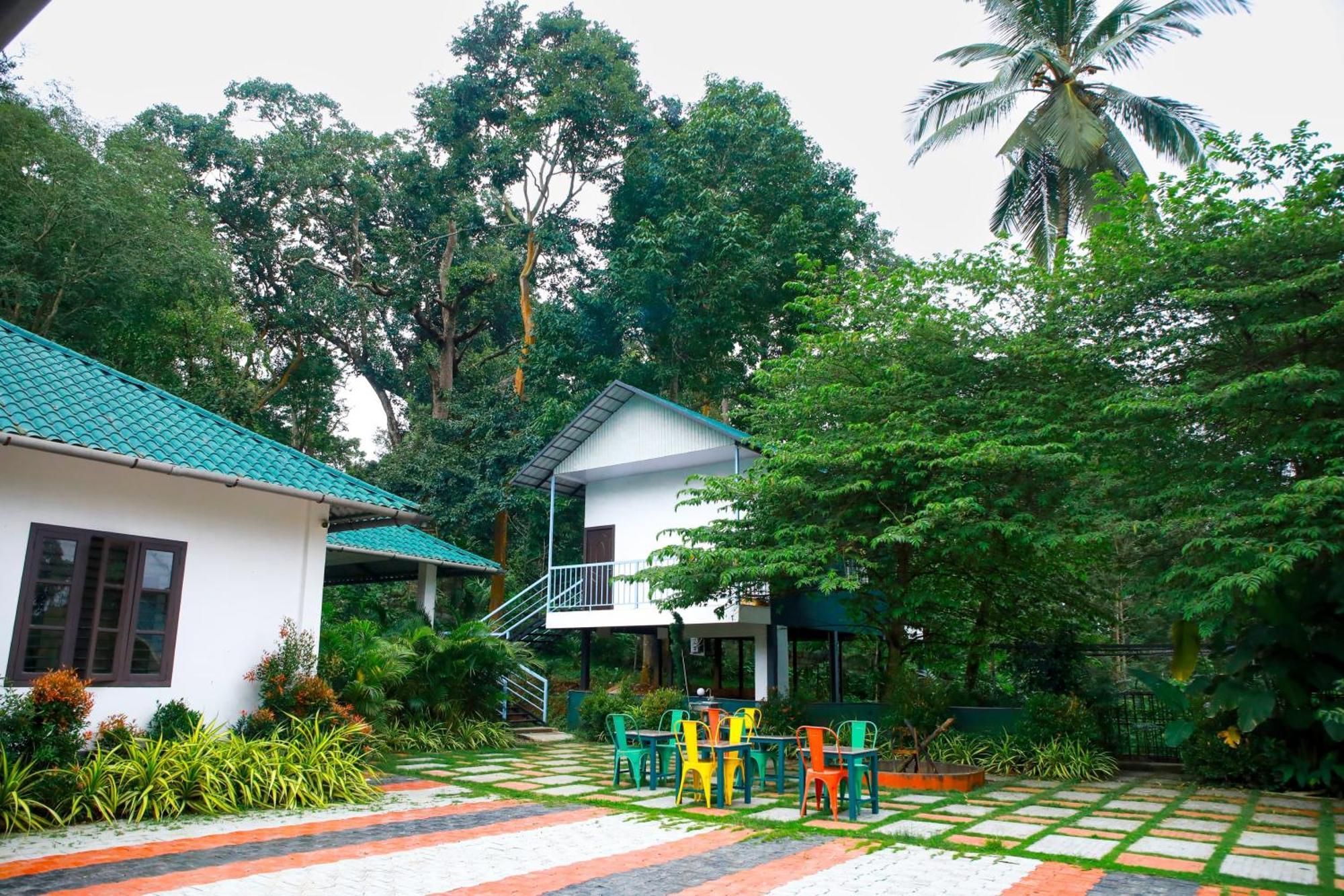 Green Auro By Bob Hotels Wayanad Exteriör bild